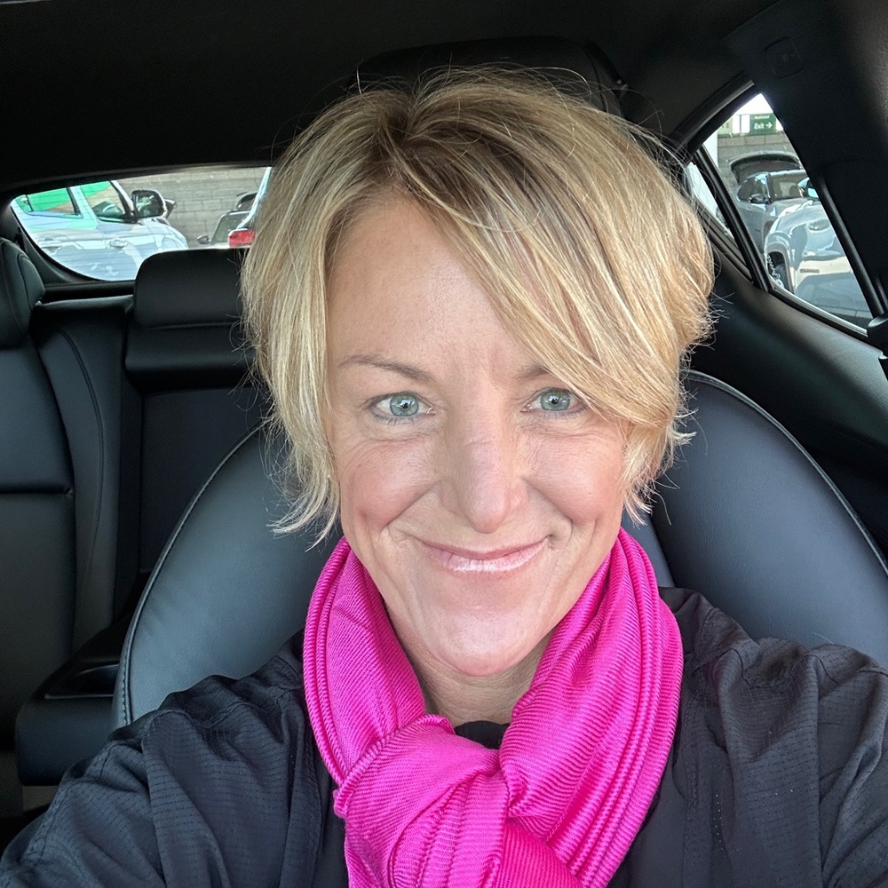 Meet your Posher, Deb